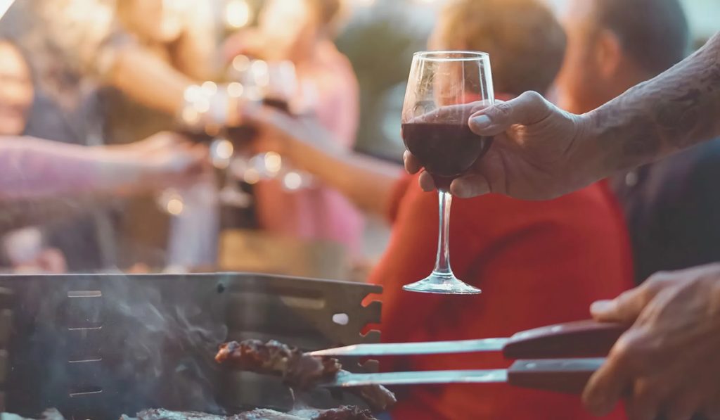Vinhos Para Harmonizar com Churrasco: Dicas Para Uma Festa Perfeita