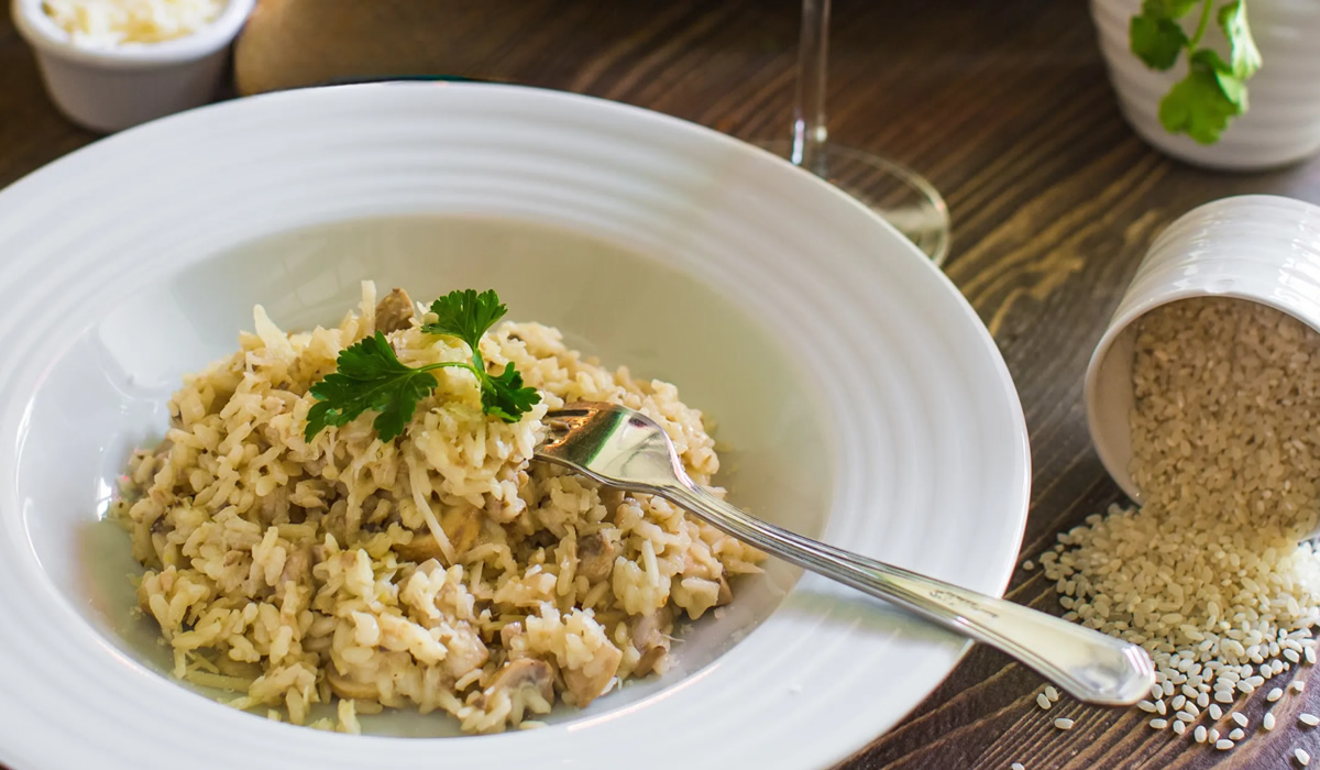 Dia dos Namorados com Sabor e Amor: Risoto de Filé Mignon com Vinho Tinto